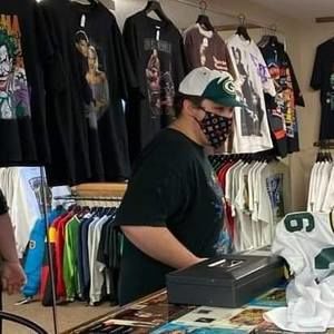 Meet your Posher, Brandon